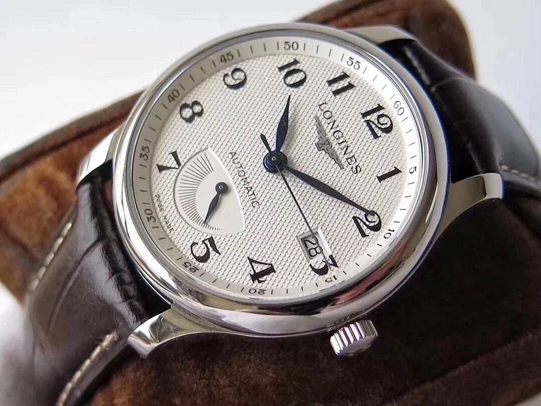 哪些手表用朗达机芯_高仿手表一般用什么机芯_用eta2824机芯的手表