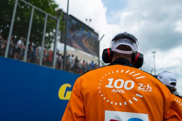 世界上最著名的耐力赛——勒芒24小时耐力赛第100场比赛现场报道