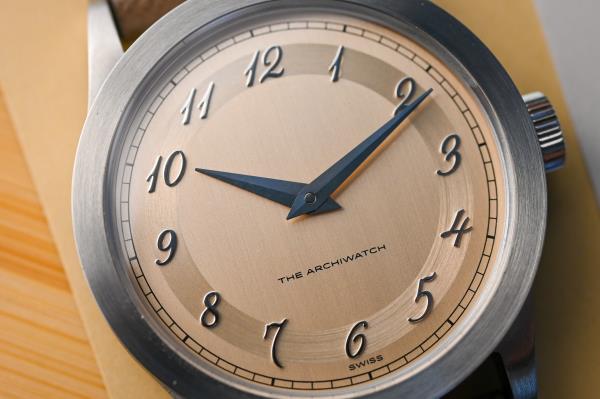 介绍Archiwatch经典双色手表，灵感来自卡拉特拉瓦96(现场图片)