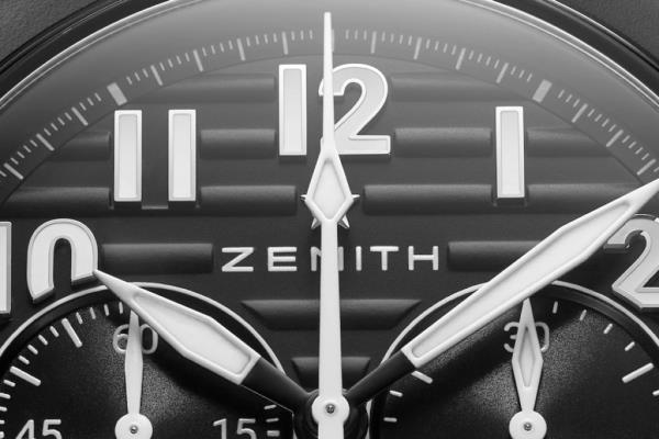 Zenith重新想象飞行员大日期飞行-手表和奇迹2023