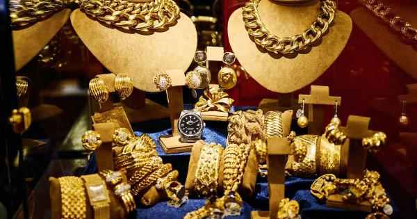 黄金爱好者涉足工具手表的买卖与收藏