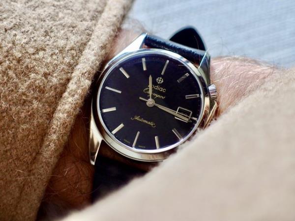十二生肖奥林匹克回顾:一块60年代的手表，为今天而改造