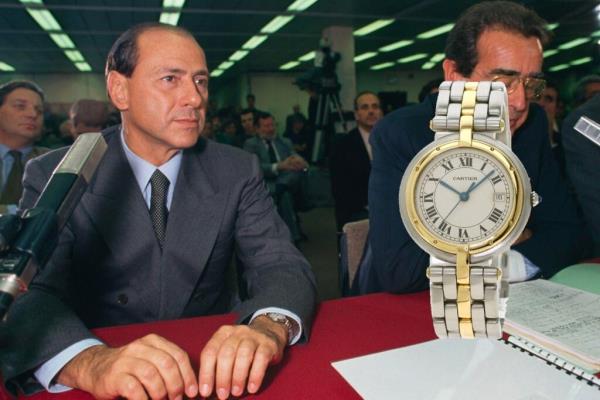 告别骑士:西尔维奥·贝卢斯科尼的所有手表